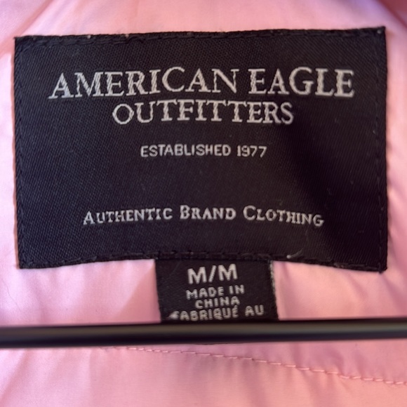 AMERICAN EAGLE OUTFITTERS PUFFER VEST - Picture 3 of 8